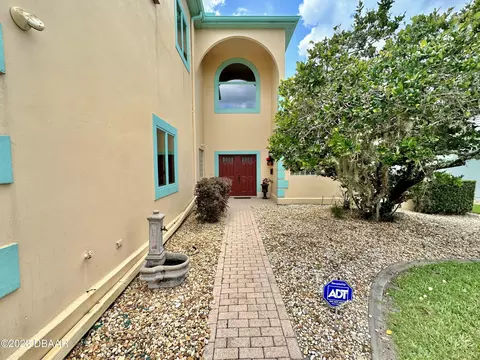 39 Bay Pointe Dr, Ormond Beach, FL 32174 photo 11