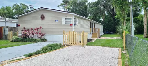 5211 Wood St, Port Orange, FL 32127