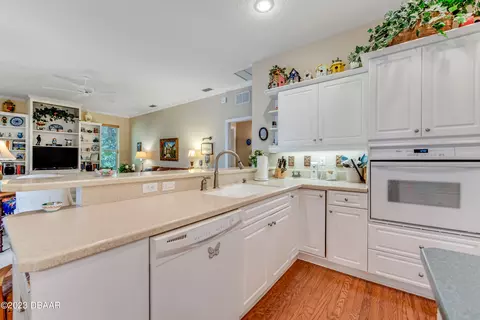 1317 Wicklow Ln, Ormond Beach, FL 32174 photo 11