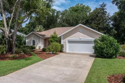 1317 Wicklow Ln, Ormond Beach, FL 32174 photo 2