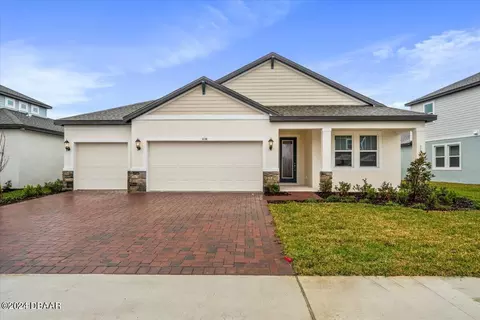 1038 Scramble Dr, Daytona Beach, FL 32124
