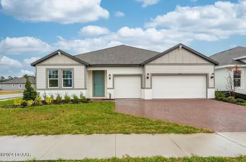 3227 Legends Preserve Dr, Daytona Beach, FL 32124
