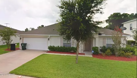 109 Flash Ct, Daytona Beach, FL 32117