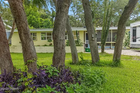 1715 Areca Way, Holly Hill, FL 32117
