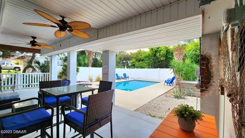 122 Avalon Dr, Ormond Beach, FL 32176 photo 9