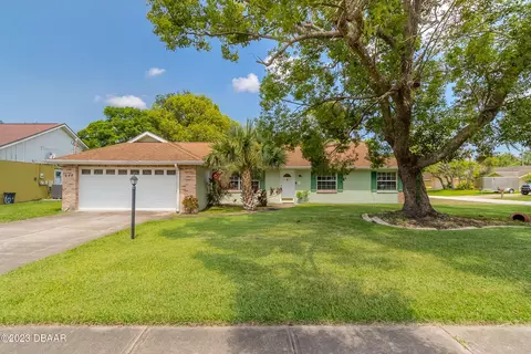 644 Devon St, Port Orange, FL 32127