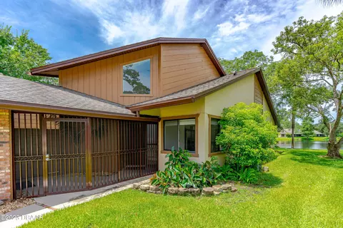 121 Horseshoe Trl, Ormond Beach, FL 32174 photo 3