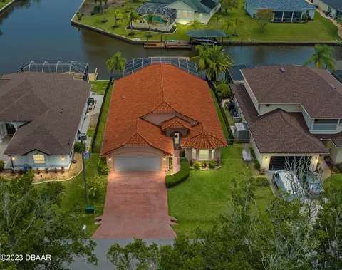16 Cris Ln, Palm Coast, FL 32137