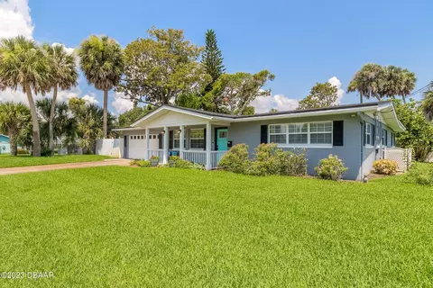 39 Amsden Rd, Ormond Beach, FL 32176 photo 2