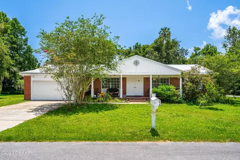 2410 Hazel Bishop Dr, New Smyrna Beach, FL 32168