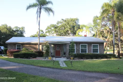 210 Westlake Dr, Lake Helen, FL 32744