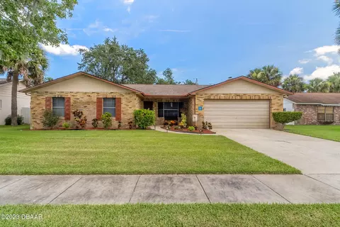 1225 Mardrake Rd, Daytona Beach, FL 32114