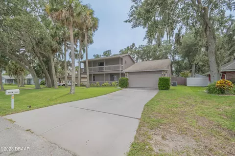 2012 Lime Tree Dr, Edgewater, FL 32141
