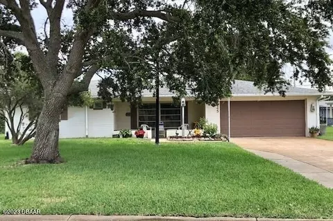 145 Bellewood Ave, South Daytona, FL 32119