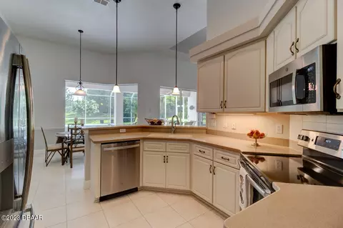 1407 Dolph Cir, Ormond Beach, FL 32174 photo 13