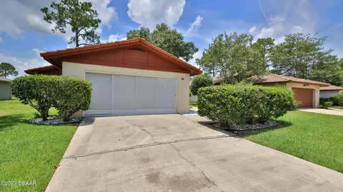 20 Lago Vista Pl, Palm Coast, FL 32164