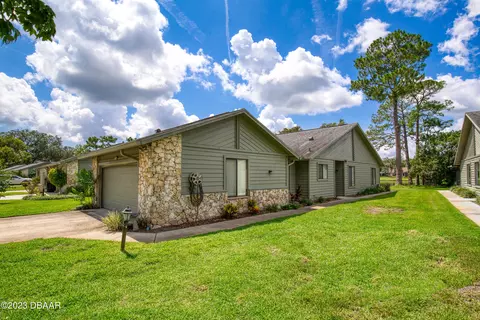 147 Deer Lake Cir, Ormond Beach, FL 32174