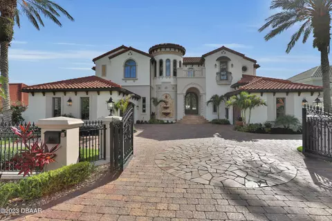 66 John Anderson Dr, Ormond Beach, FL 32176 photo 3