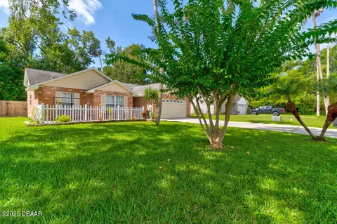 20 Aston Cir, Ormond Beach, FL 32174