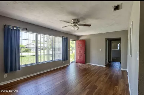 94 Hernandez Ave, Ormond Beach, FL 32174 photo 3
