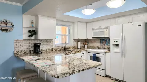 7 Sea Hawk Dr, Ormond Beach, FL 32176 photo 7