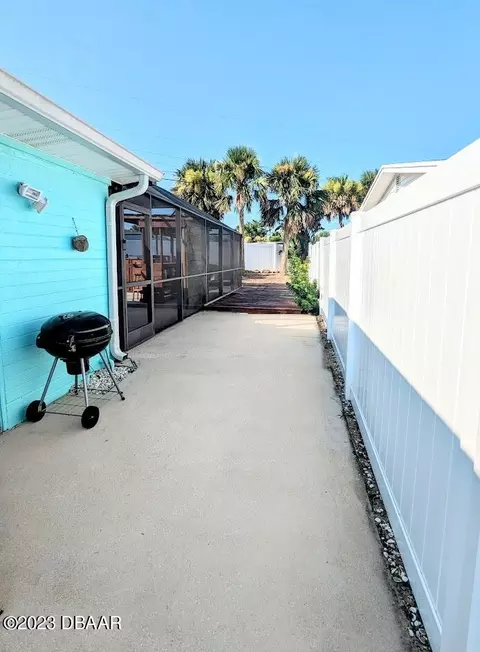 32 Sunny Shore Dr, Ormond Beach, FL 32176 photo 3