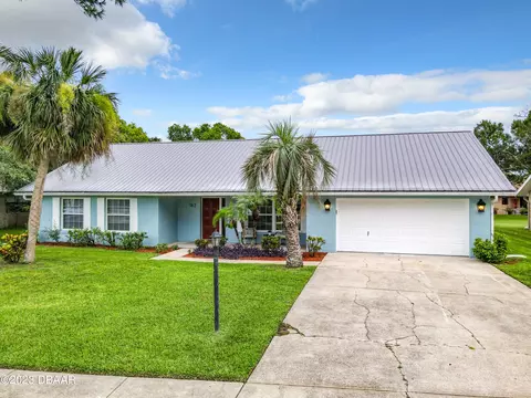 762 Horseman Dr, Port Orange, FL 32127
