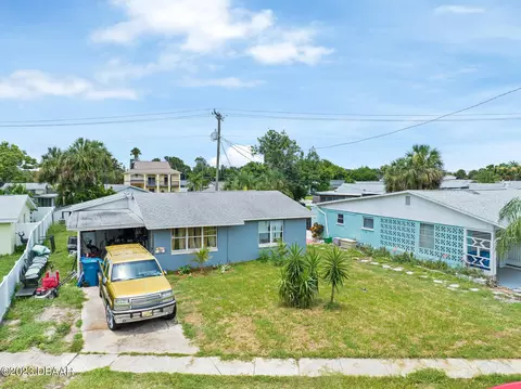60 River Shore Dr, Ormond Beach, FL 32176