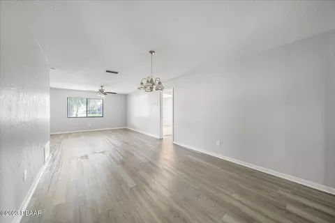 905 Brookside Dr, Ormond Beach, FL 32174 photo 9