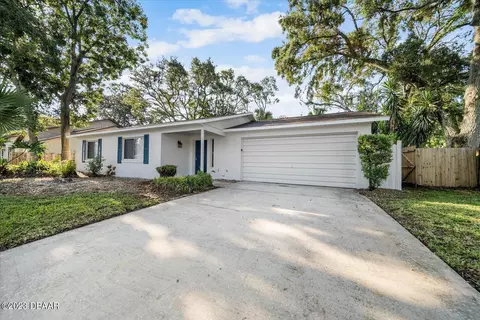 905 Brookside Dr, Ormond Beach, FL 32174 photo 2