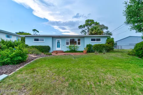 80 Rockefeller Dr, Ormond Beach, FL 32176