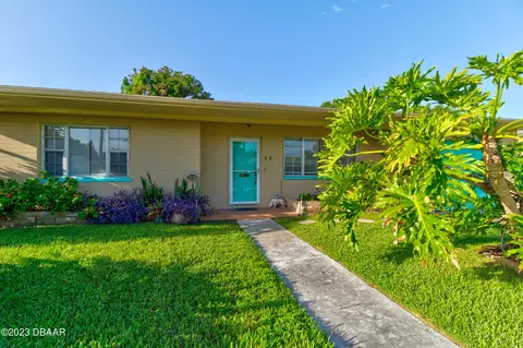 38 Oakview Cir, Ormond Beach, FL 32176 photo 4