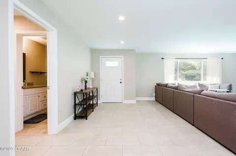 241 Greenbriar Ave, Ormond Beach, FL 32174 photo 2