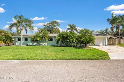 225 Sherwood Ln, Holly Hill, FL 32117