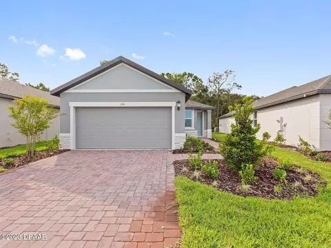 194 Pitching Wedge Dr, Daytona Beach, FL 32124