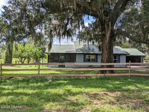 878 Mineral Rights Rd, De Leon Springs, FL 32130