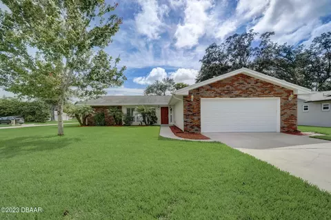 1748 Jacobs Rd, South Daytona, FL 32119