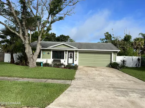 1313 W Dexter Dr, Port Orange, FL 32129