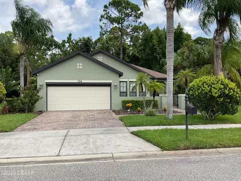 104 Tuscany Chase Dr, Daytona Beach, FL 32117