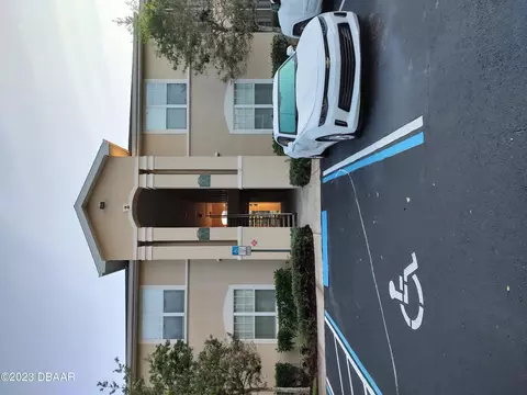 830 Airport Rd #211, Port Orange, FL 32128