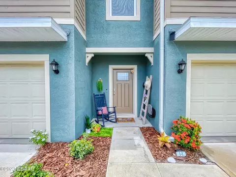 21 Vista Oaks Ln, Port Orange, FL 32129