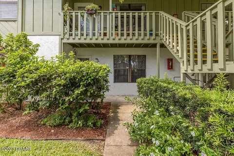 840 Center Ave #45, Holly Hill, FL 32117