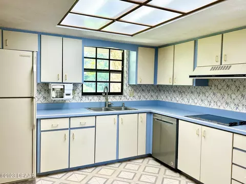 125 Oak Ln, Ormond Beach, FL 32174 photo 14