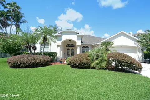 393 Twelve Oaks Dr, Winter Springs, FL 32708
