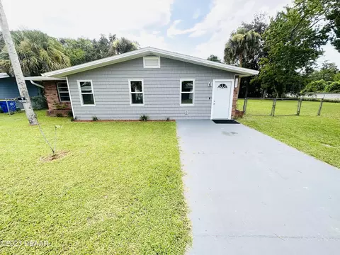 303 Joyce St, Edgewater, FL 32132 photo 2