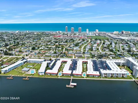 2801 N Halifax Ave, Daytona Beach, FL 32118