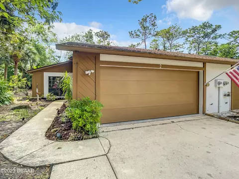2 Soco Trl, Ormond Beach, FL 32174