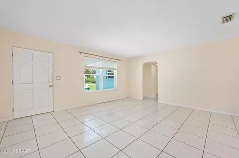 1482 John Anderson Dr, Ormond Beach, FL 32176 photo 6