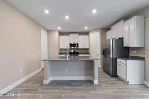 4142 Clifden Dr, Ormond Beach, FL 32174 photo 8