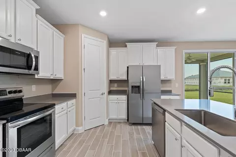 4142 Clifden Dr, Ormond Beach, FL 32174 photo 4